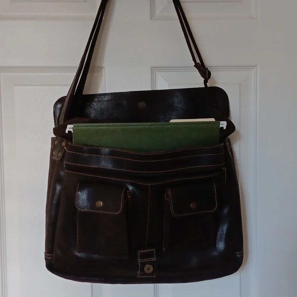 Sale!!!Vintage Distressed Large Brown Leather Messenger Bag.HandCrafted.Unisex.